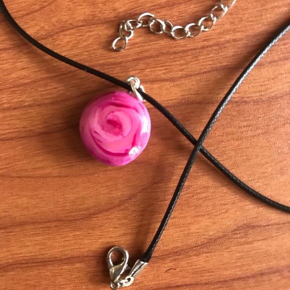 Jewelry - Round Red Violet Necklace